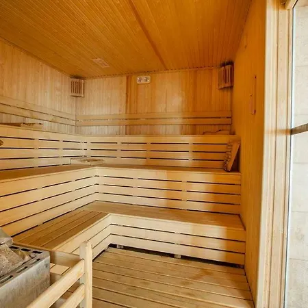 Lejlighed Cosy 1-bedroom In A Luxury With Sea, Water Park And Garden Views